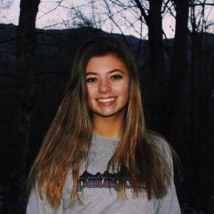 Meet your Posher, Ella